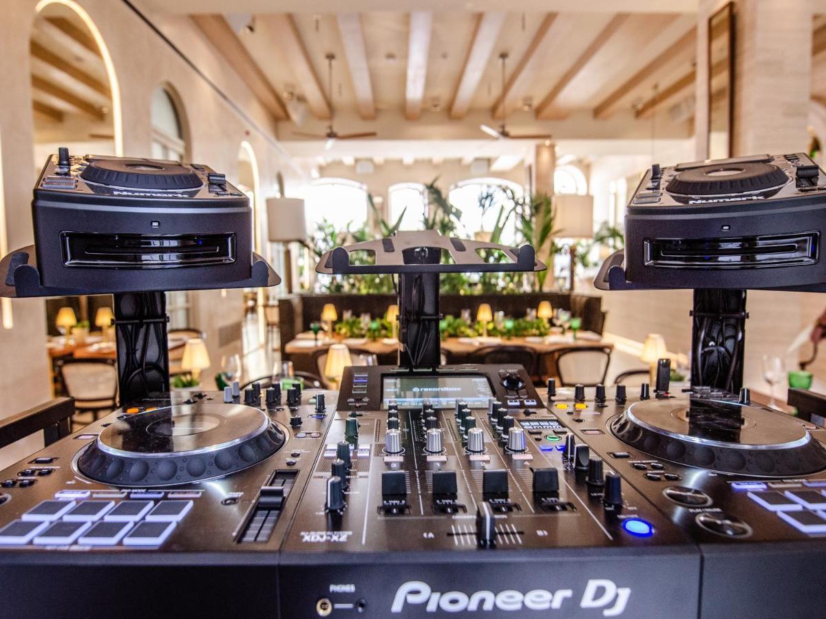 Browns Avenue Hotel Lisboa Exteriör bild Pioneer DJ DDJ-T1